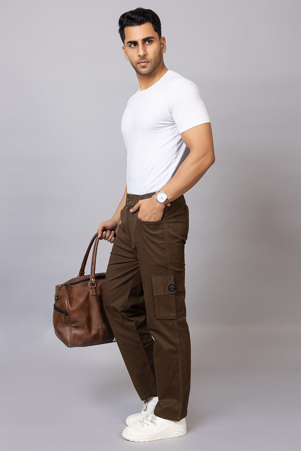 Men's Relaxed Fit 5-Pocket Cargo Pants in Olive Brown
