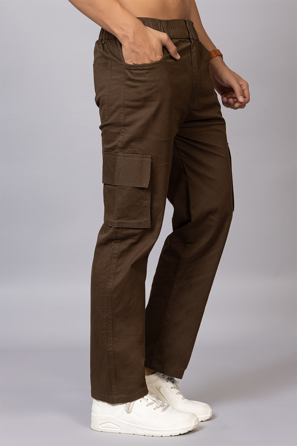 Men's Relaxed Fit 5-Pocket Cargo Pants in Olive Brown