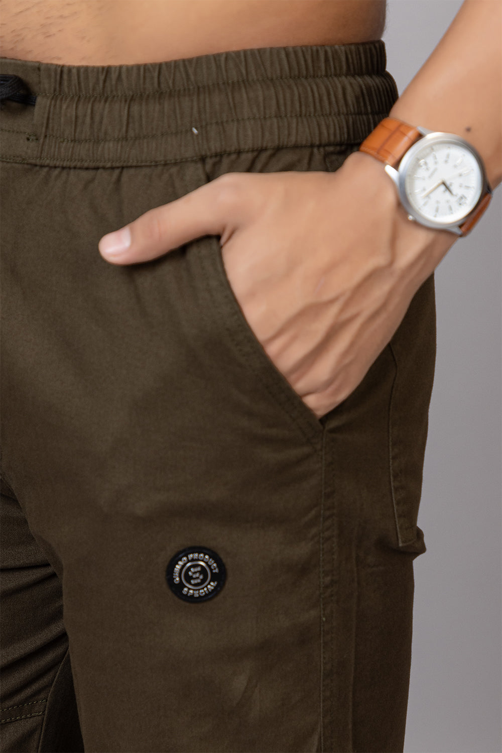 Men's Straight Fit Drawstring Trousers in Olive Green