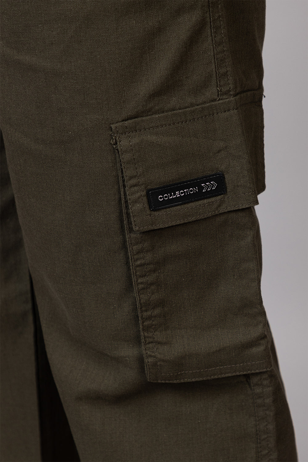 Men's Relaxed Fit Cargo Pants with Zipper Pockets | Olive Green