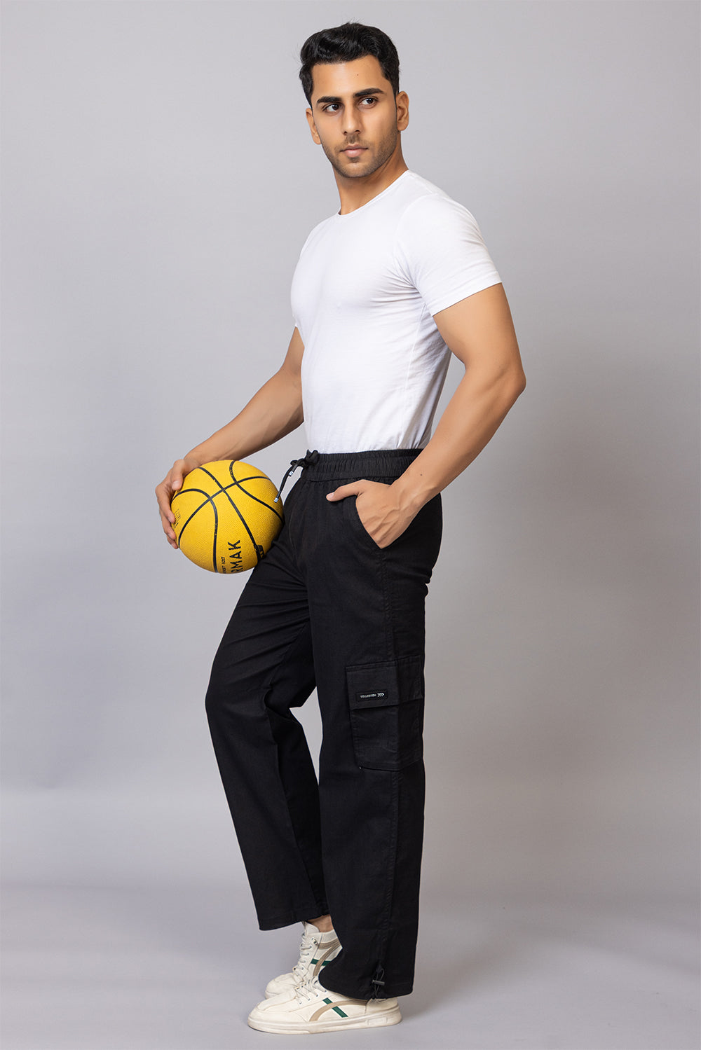 Men's Relaxed Fit Cargo Pants with Zipper Pockets | Black