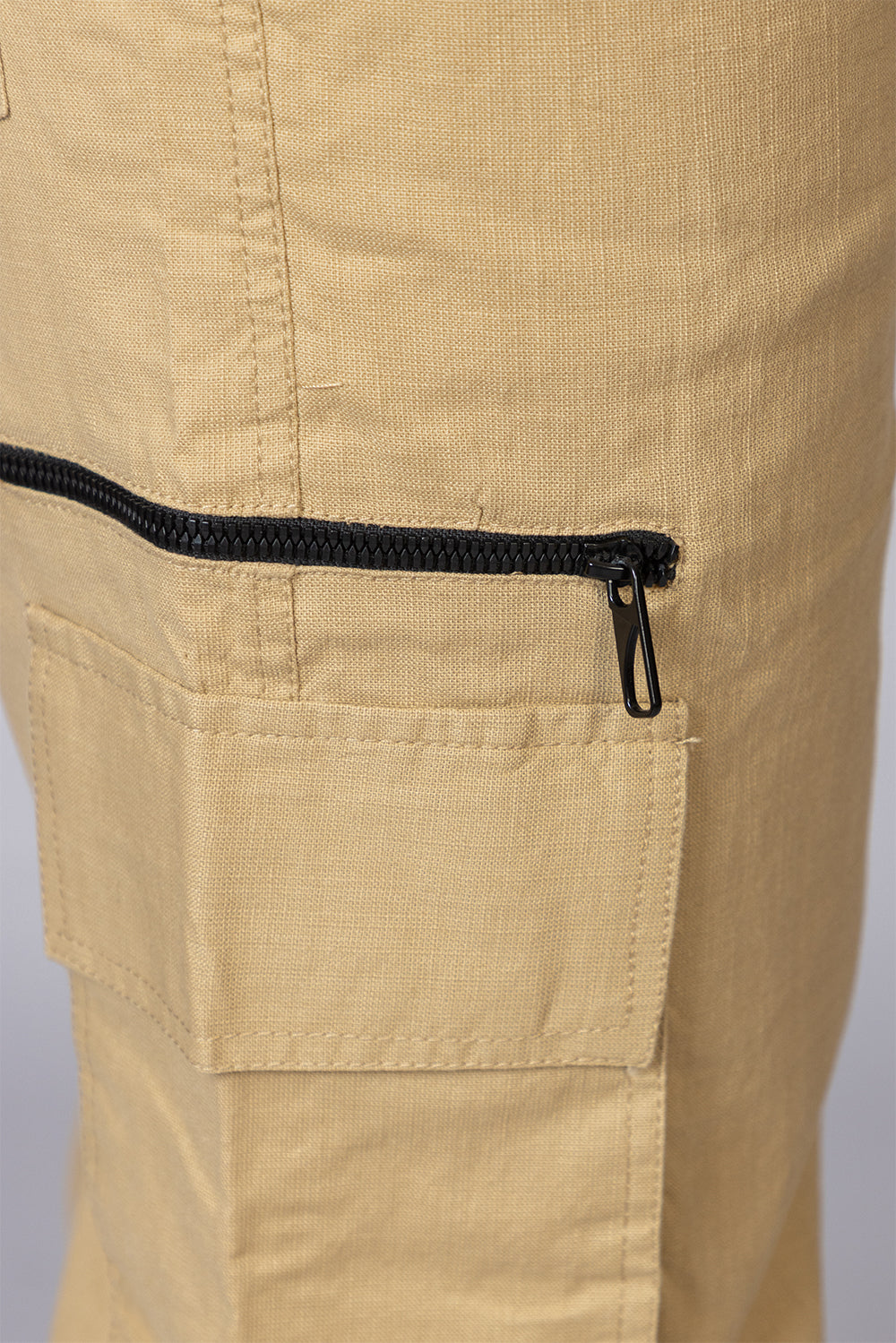 Men's Relaxed Fit Cargo Pants with Zipper Pockets | Khaki